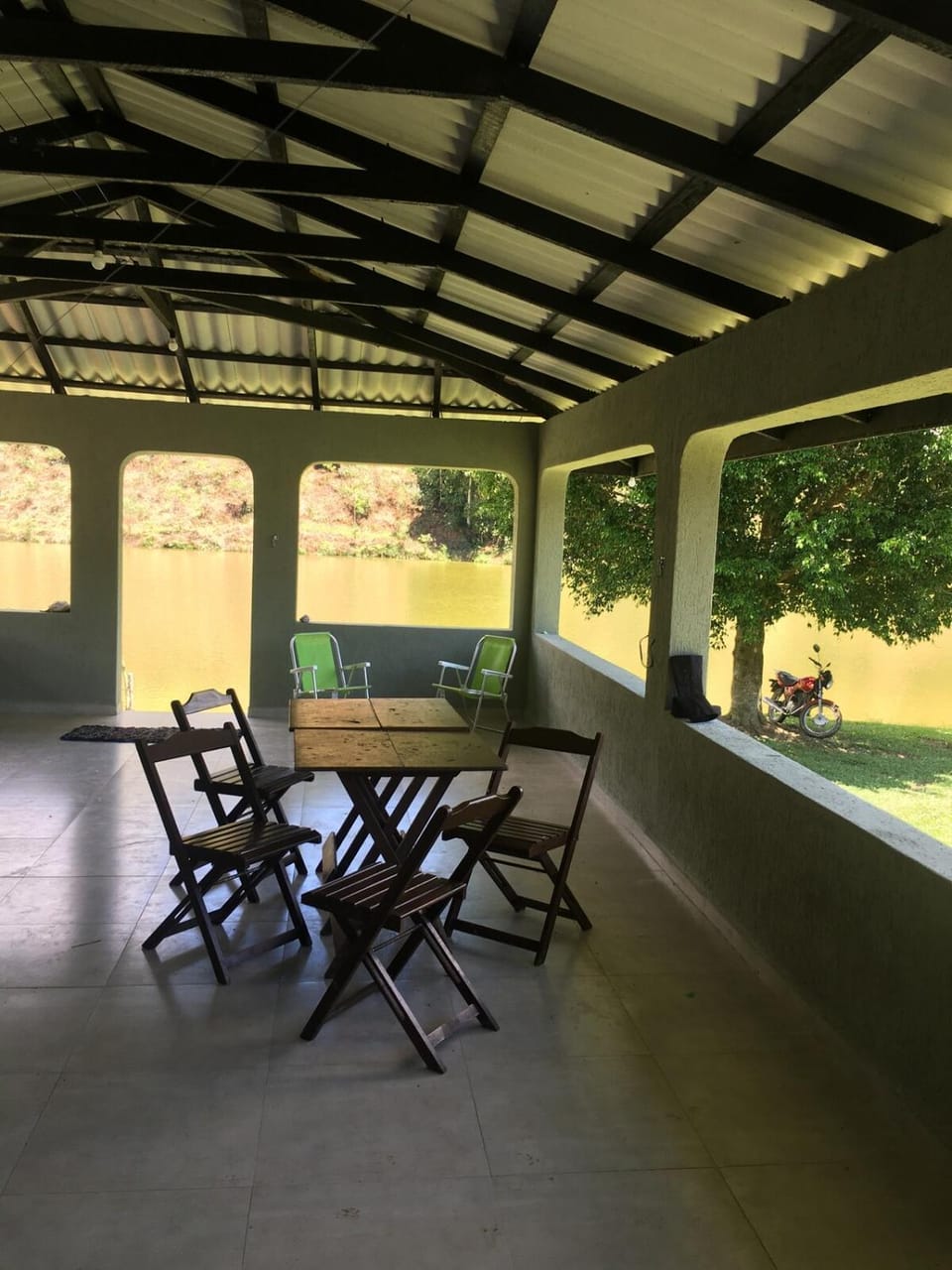 Seating area, Dining area