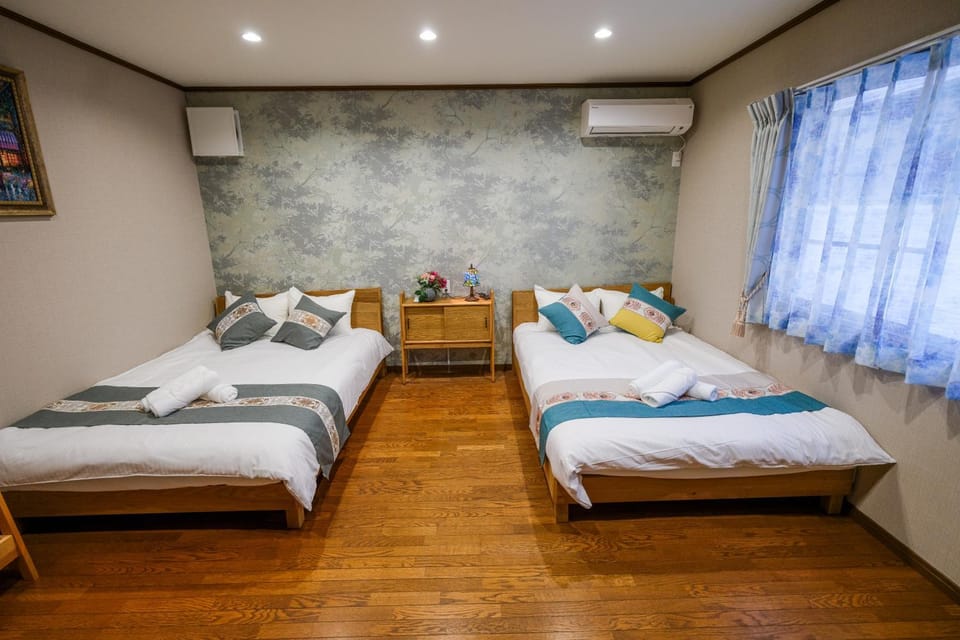 Bed, Photo of the whole room, Bedroom, towels, air conditioner