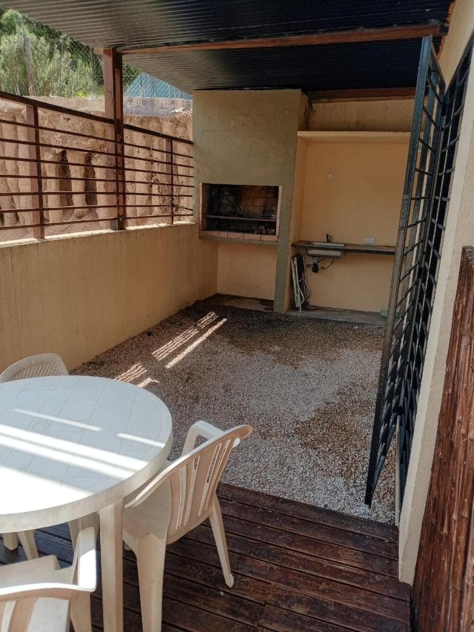 Patio, Day, BBQ facilities, Balcony/Terrace