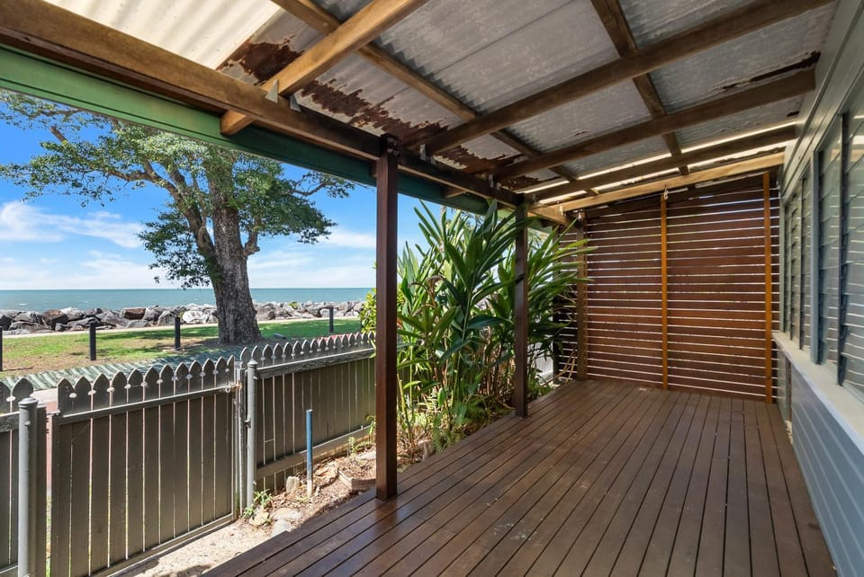 Beach Shack House in Cairns