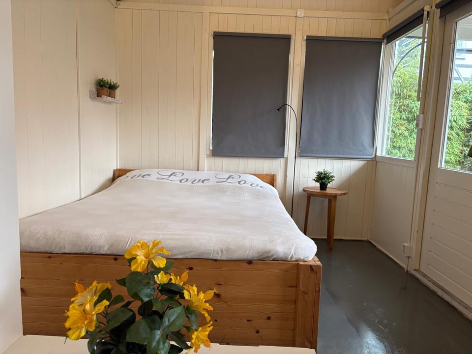 Tiny House Madame Jeanette nabij centrum en zee House in Zandvoort