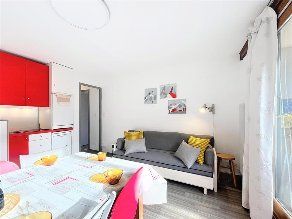 Appartement skis aux pieds avec balcon pour 7 pers Apartment in Villarembert