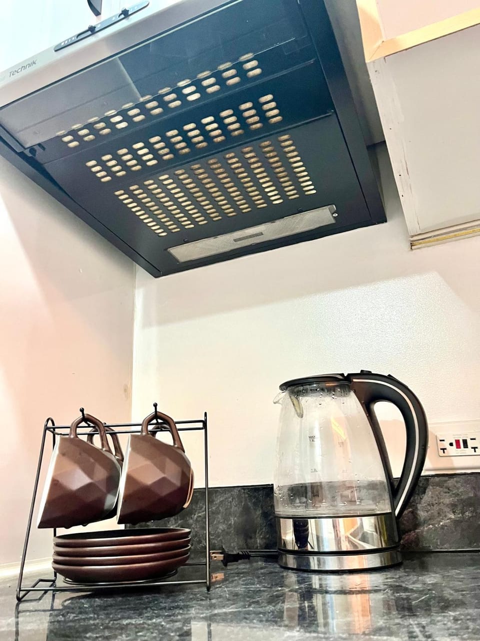 Coffee/tea facilities, Kitchen or kitchenette
