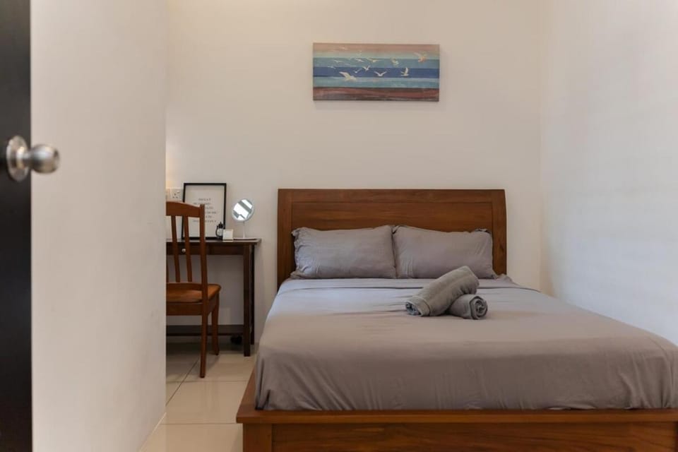 Bright & Airy Double-Storey Retreat 4BR House in Penang