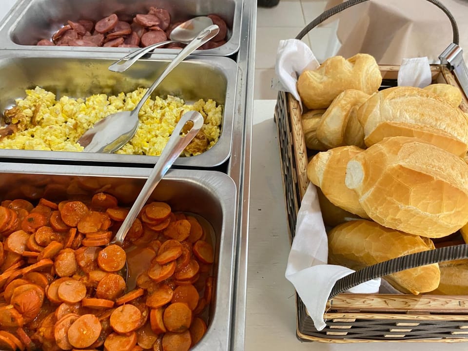 Breakfast, Buffet breakfast