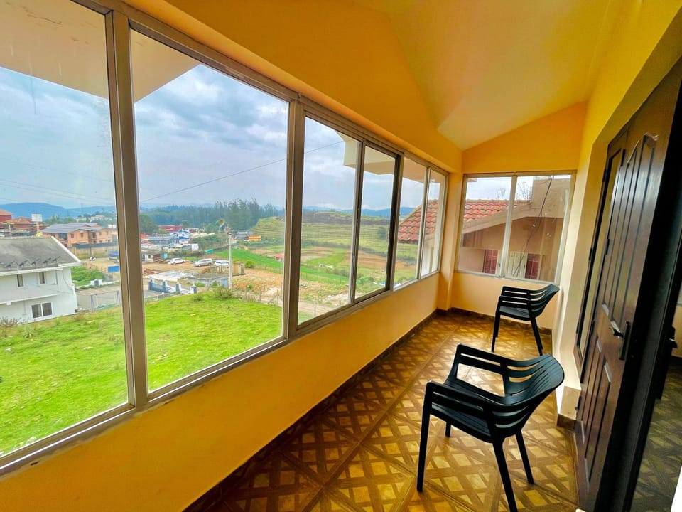 Teyt Castle - Ooty - Nilgiris Villa in Ooty