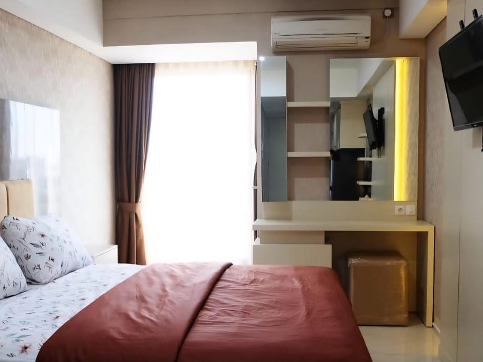 Bed, TV and multimedia, Photo of the whole room, Seating area, Bedroom, air conditioner