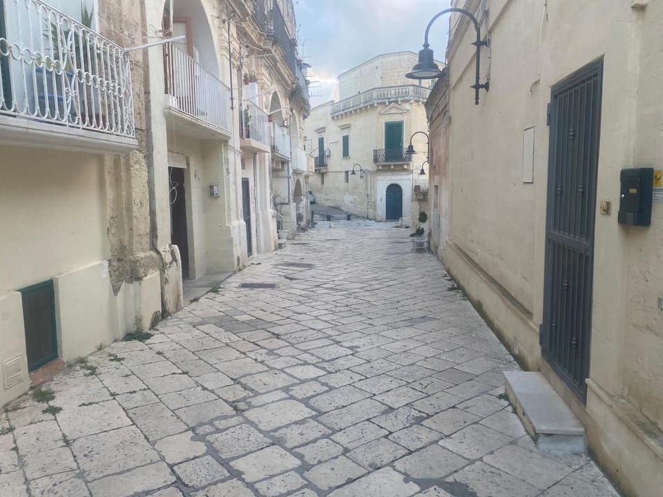 Central Matera 333-2310-789 cesarea Bed and Breakfast in Matera