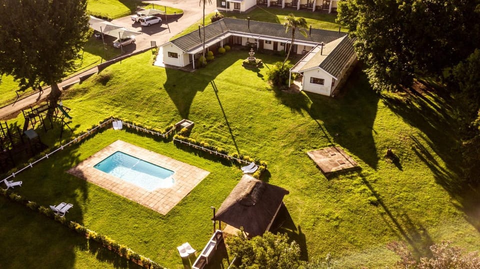 Bird's eye view, Garden view, Pool view, Swimming pool