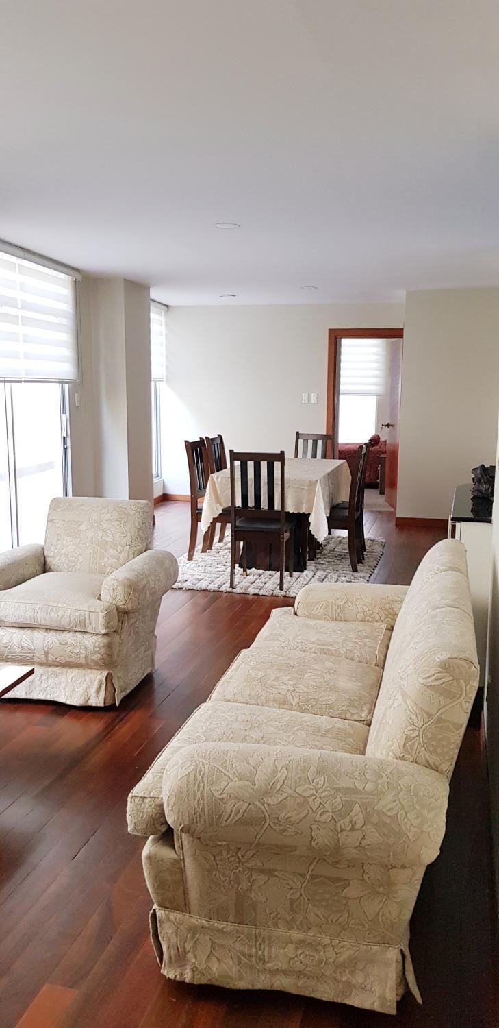 Living room, Dining area