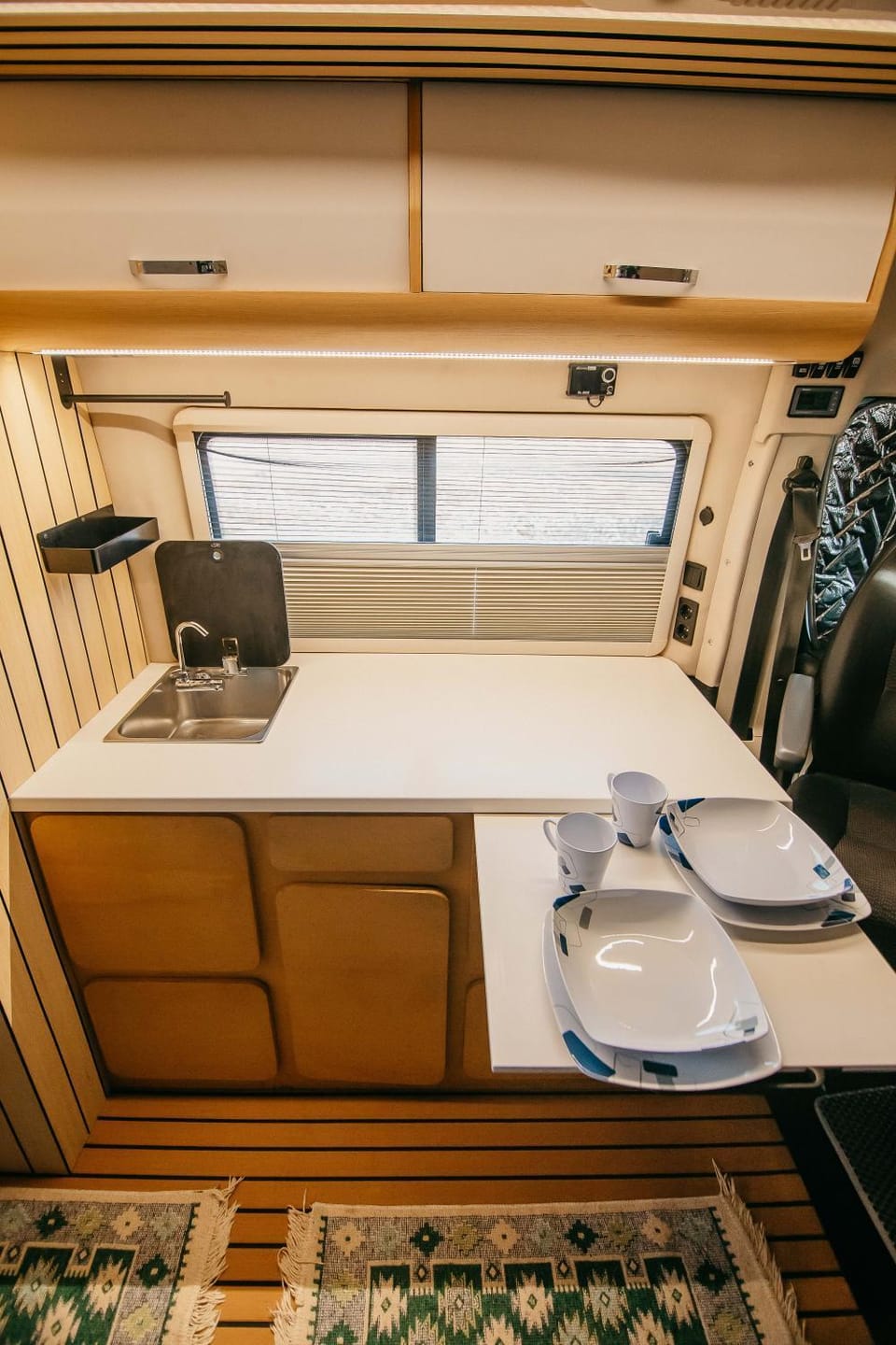 Coffee/tea facilities, Kitchen or kitchenette, Dining area