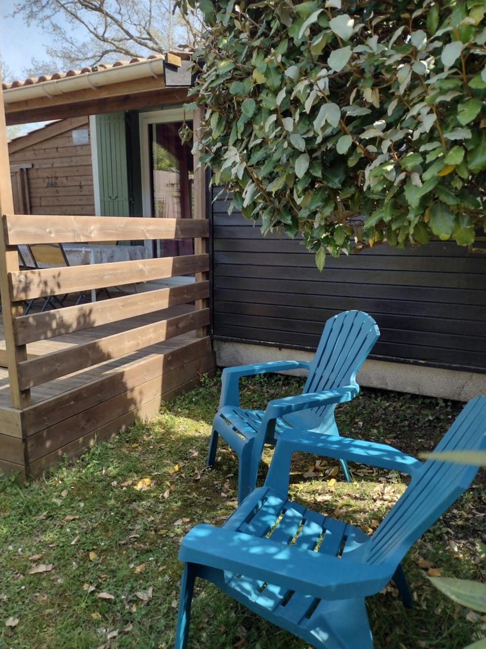 Le petit chalet du Lac Hourtin Chalet in Hourtin