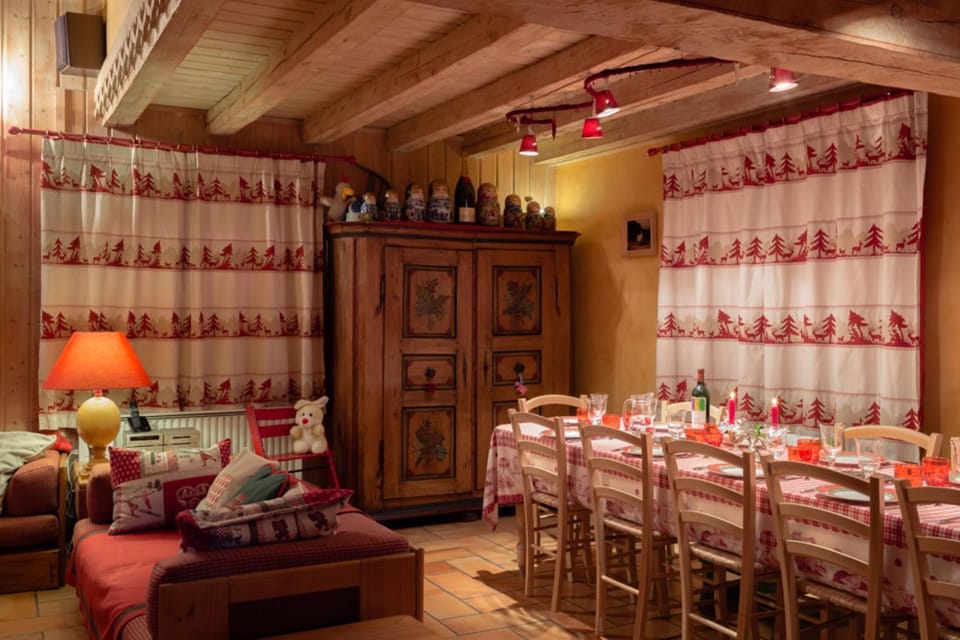 Chalet Mokus Chalet in Les Allues
