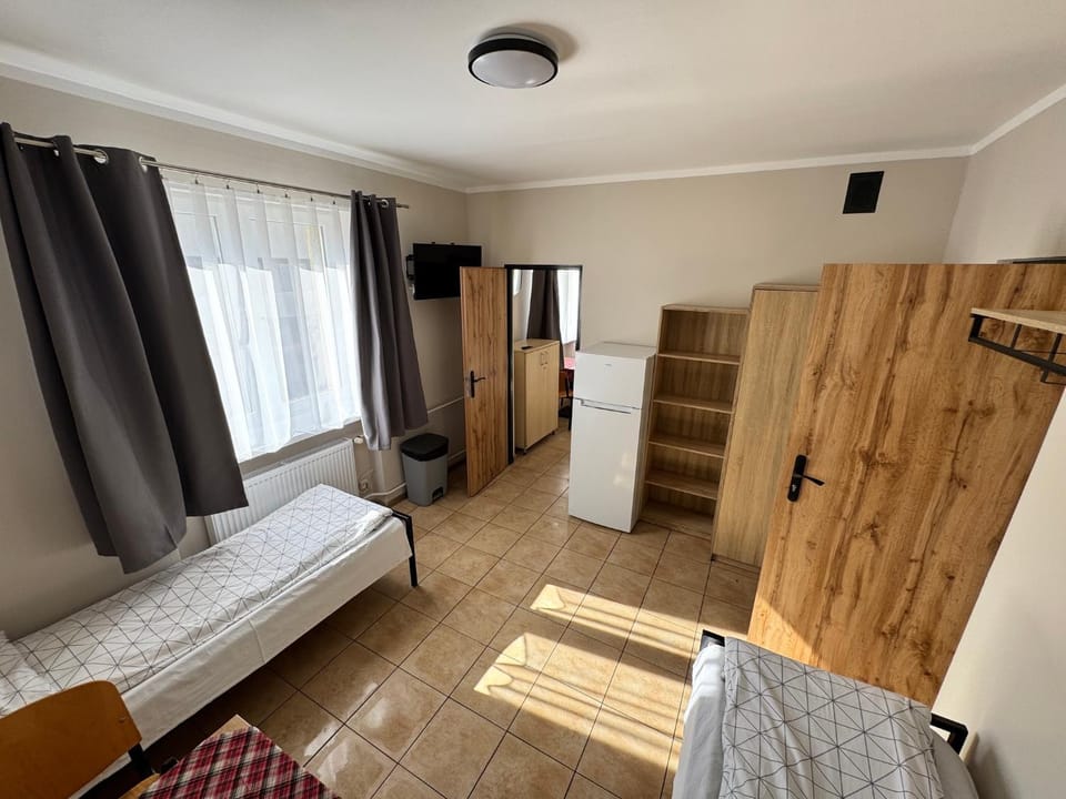 Bed, Photo of the whole room, Seating area, Bedroom, wardrobe