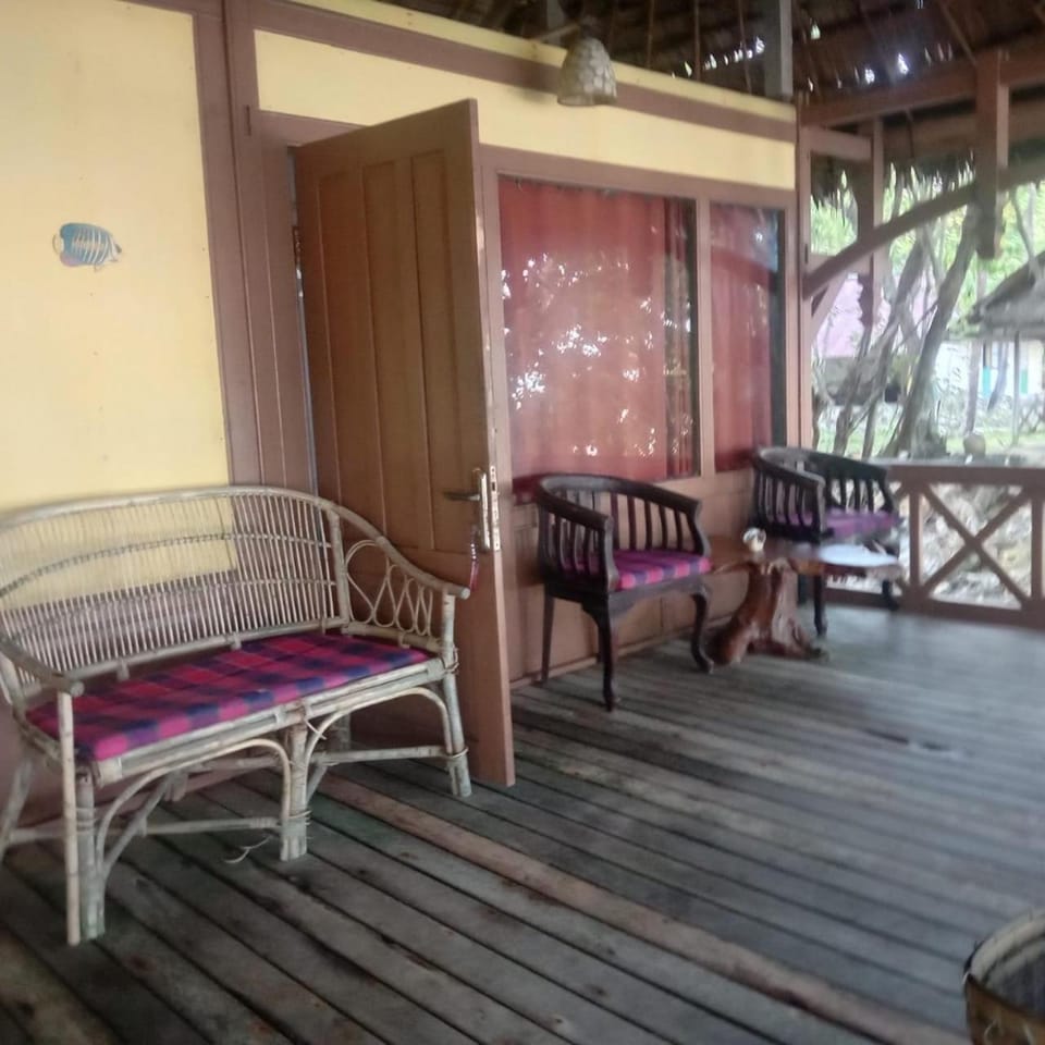 Hoga Island Dive Resort Hostel in Indonesia