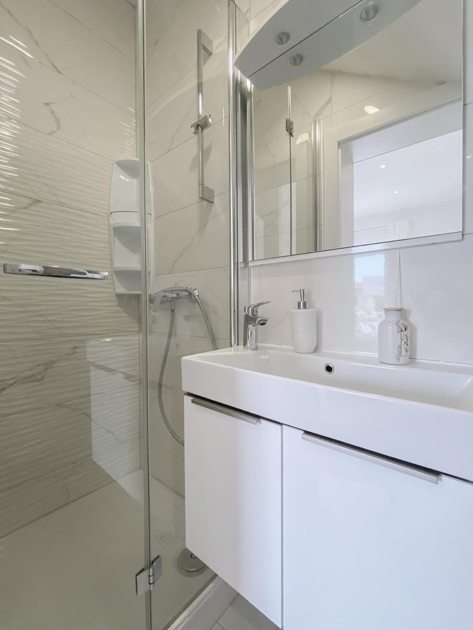 Paladin Studio Apartments Apartment in Makarska