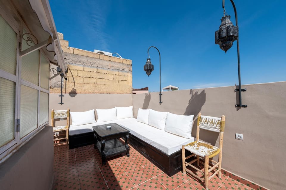 Day, Balcony/Terrace, Seating area