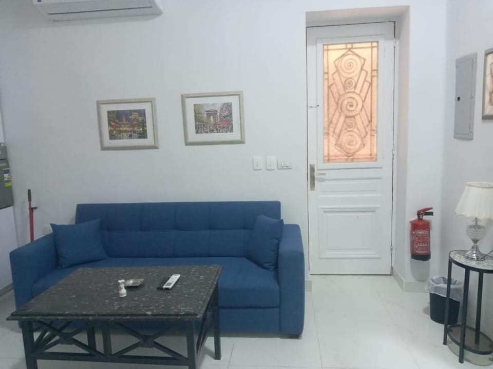 Cozy Studio in Heliopolis Apartment in Cairo Governorate