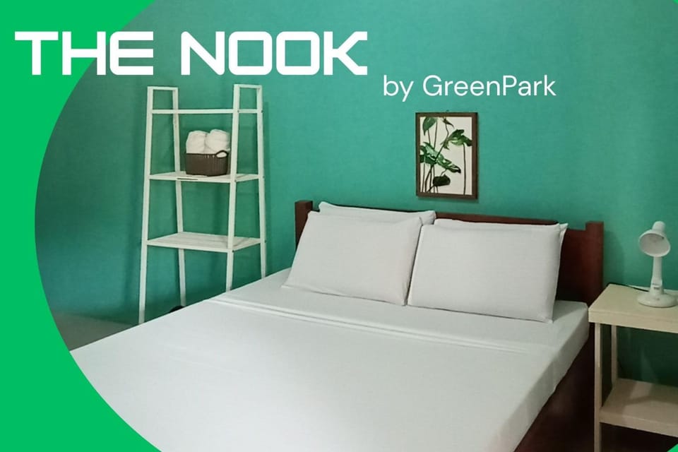 Bed, Logo/Certificate/Sign, Bedroom