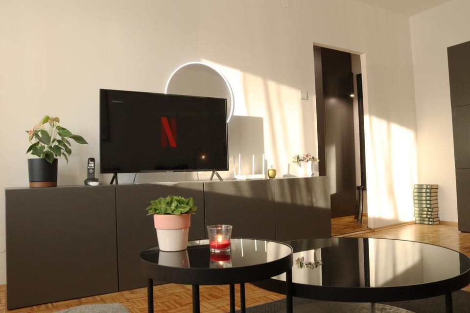 TV and multimedia, Living room