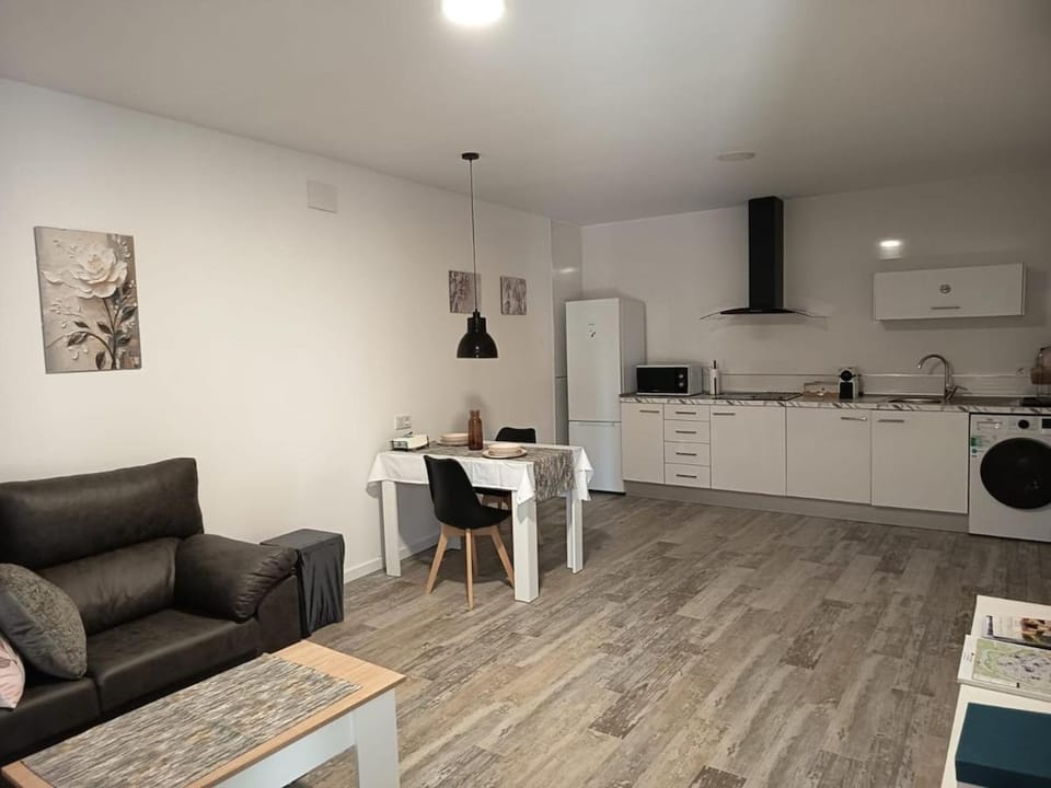 Casa Blanca-Santa Bárbara Apartment in Toledo