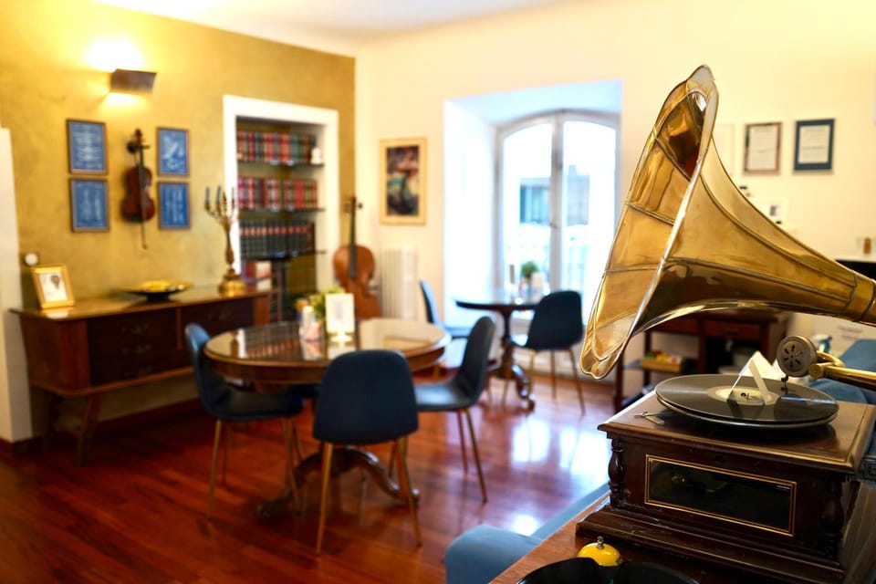 B&B Arts And Music Bed and Breakfast in Marche