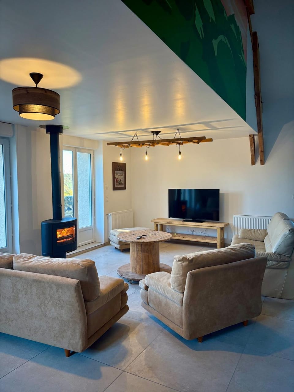 TV and multimedia, Living room, Seating area