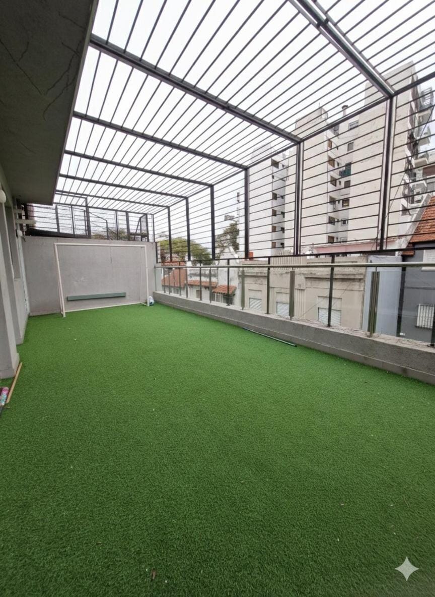 Casa moderna en barrio residencial de CABA House in Buenos Aires