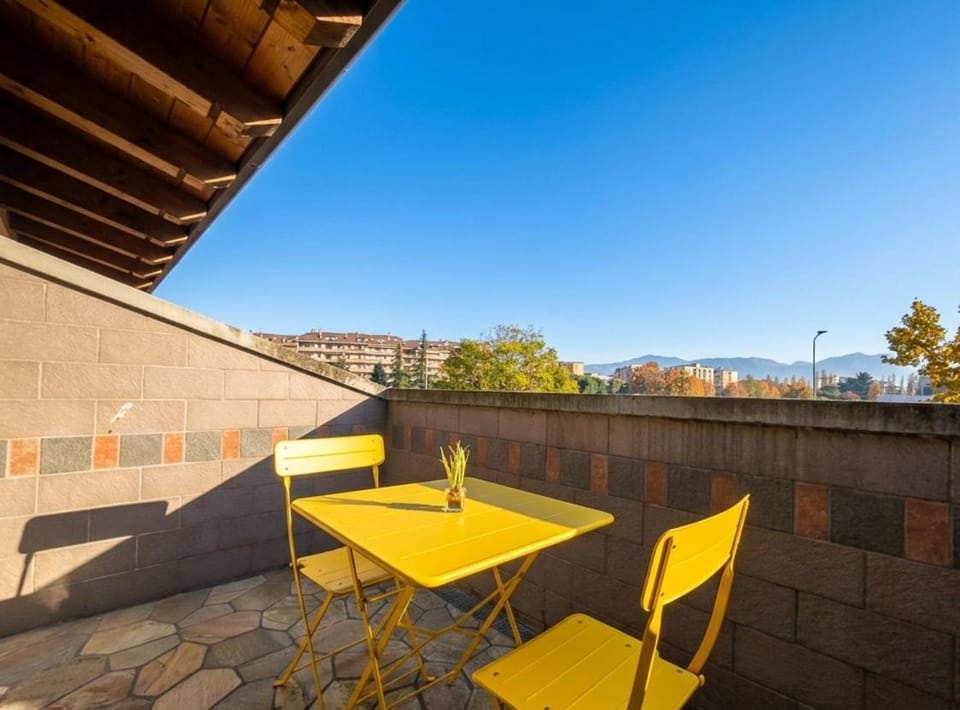 View (from property/room), Balcony/Terrace
