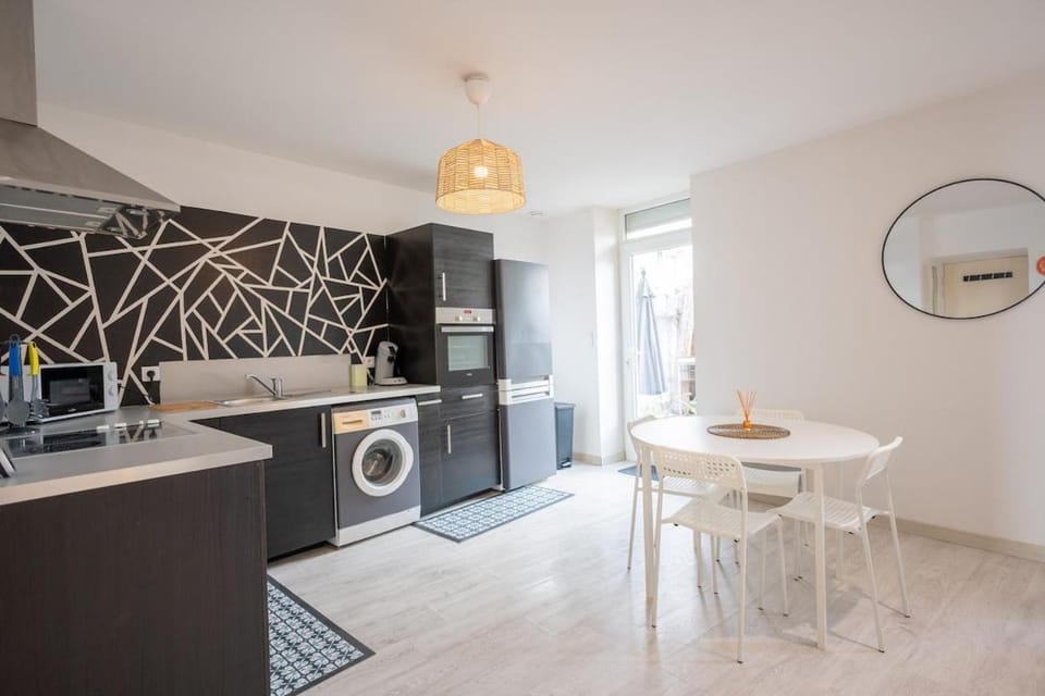 Charmant T2 - Proche commerce et parking gratuit Apartment in Brest