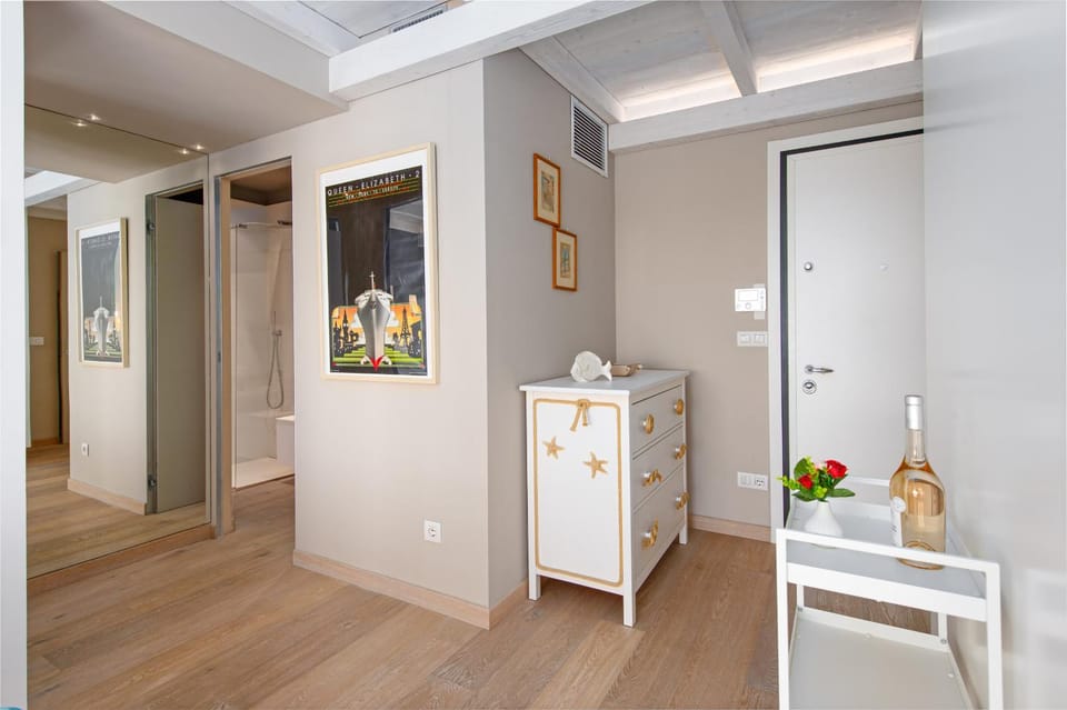 Appartement élégant face à la mer - tout équipé Apartment in Roquebrune-Cap-Martin