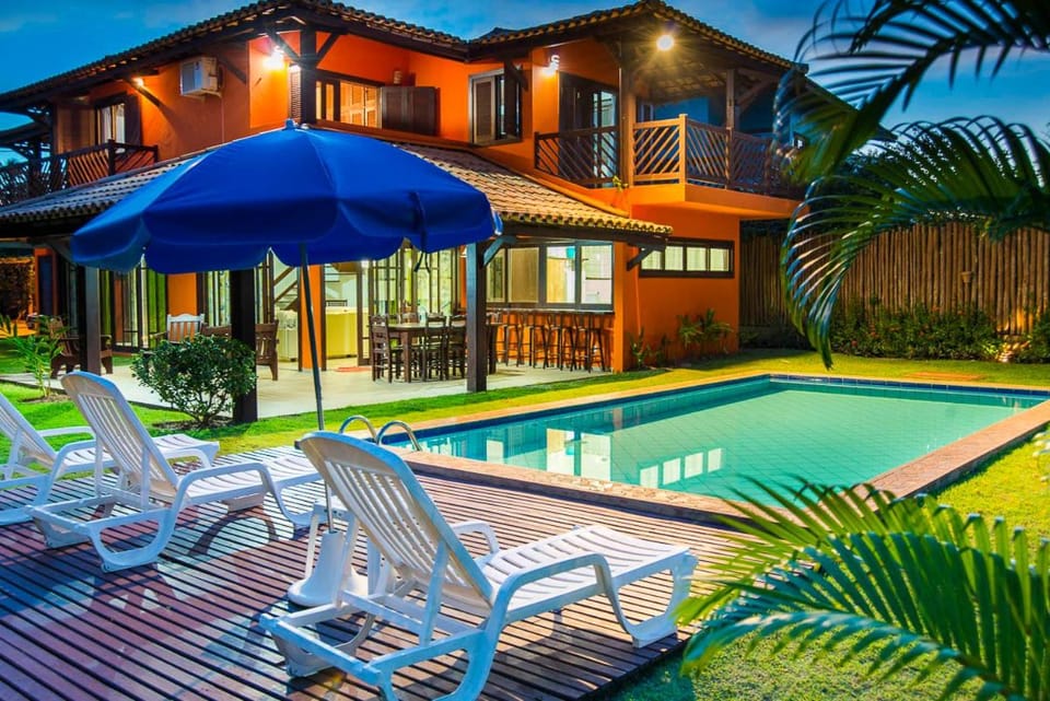 Property building, Garden, Swimming pool, sunbed