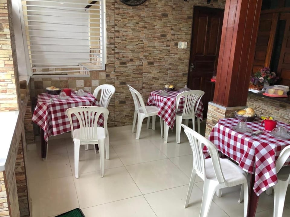 Pousada Tia Tita Inn in Ilha de Tinharé