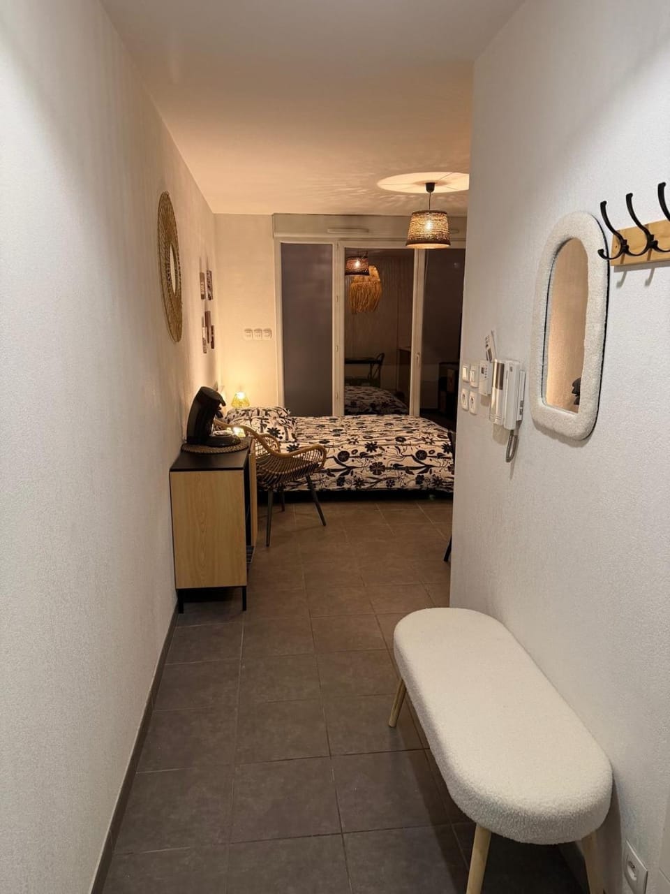 Photo of the whole room