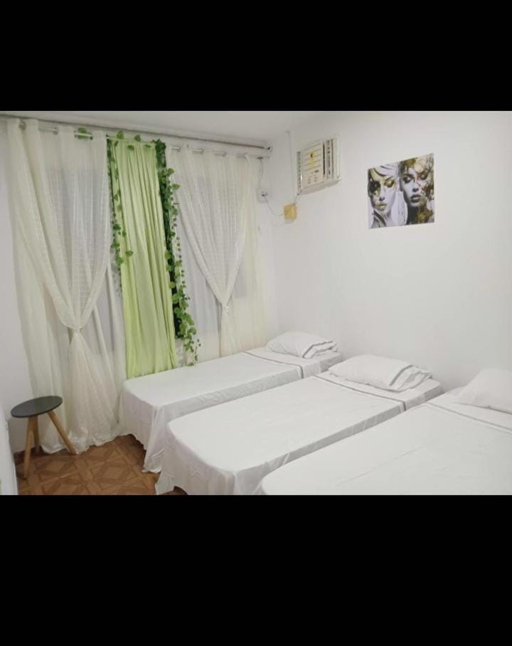 Quarto compartilhado bem localizado e tranquilo Bed and Breakfast in Belém