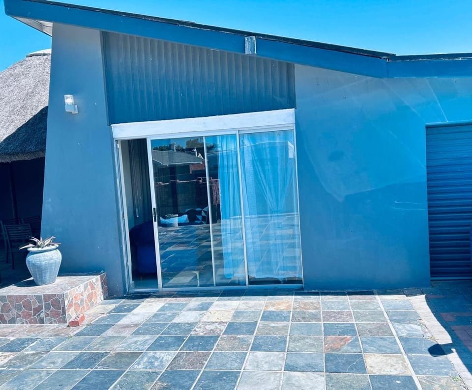 Enez Place Apartment in Port Elizabeth