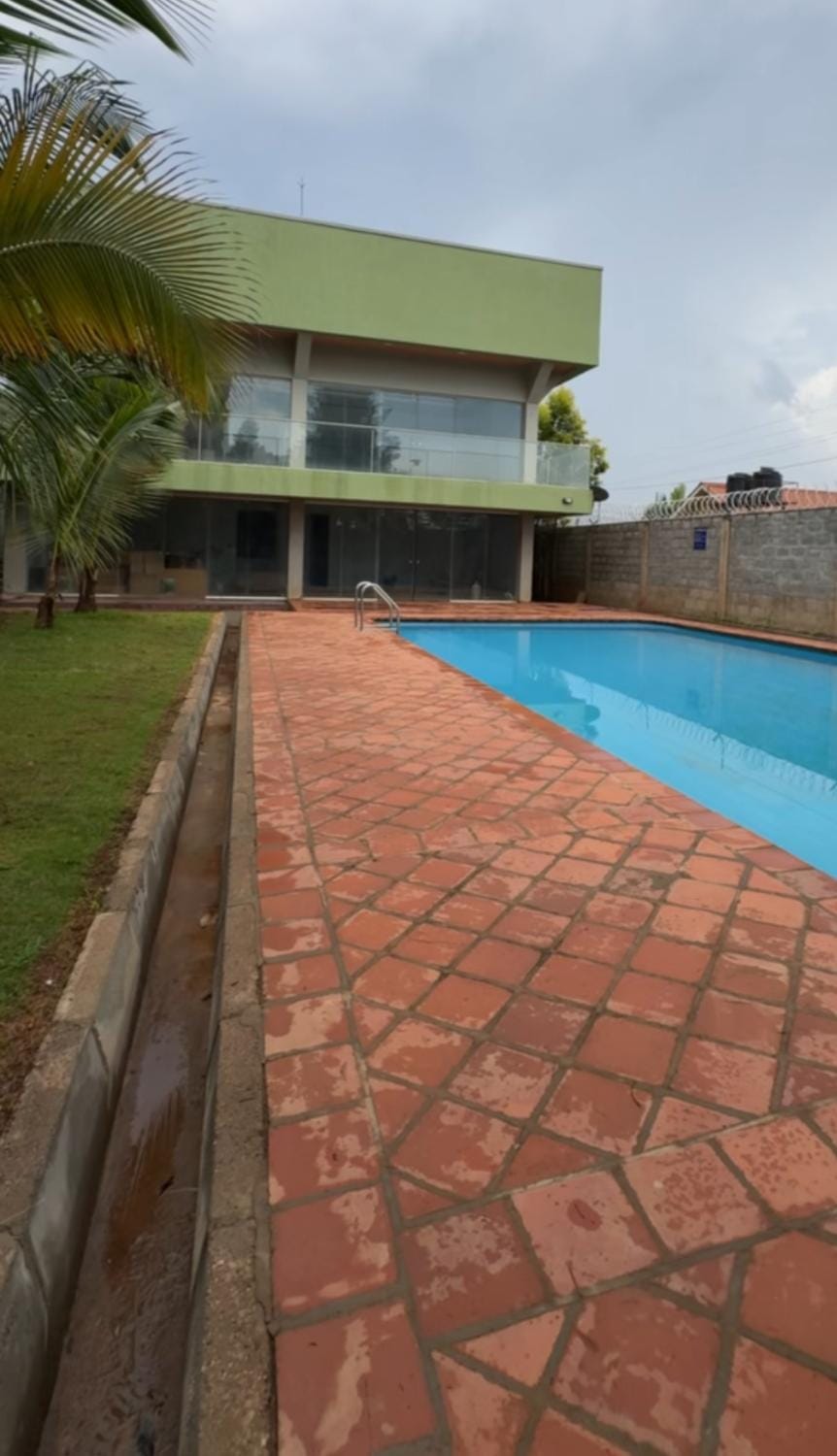 River side Living Apartment in Kampala