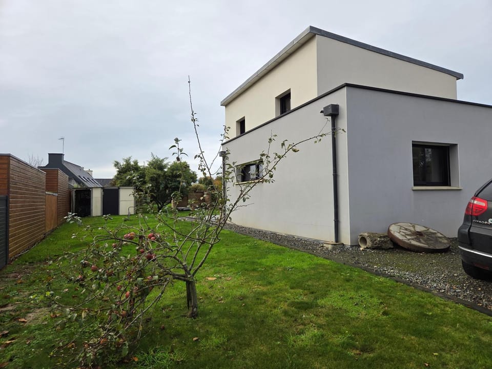 Dany propose colocation, chambre Lannion Vacation rental in Lannion