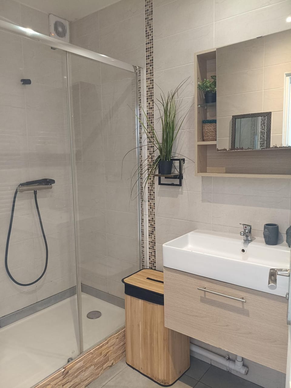 Appartement cosy proche Paris Apartment in Île-de-France