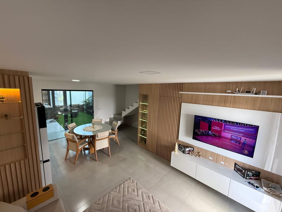 Lindo sobrado com Jacuzzi House in Florianopolis