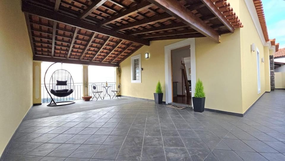 Casa Amarela - Estreito de Câmara de Lobos House in Câmara De Lobos