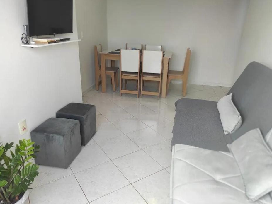AP com suíte no Sta Mônica próximo ao Parque, COT e Batalhão Apartment in Uberlândia
