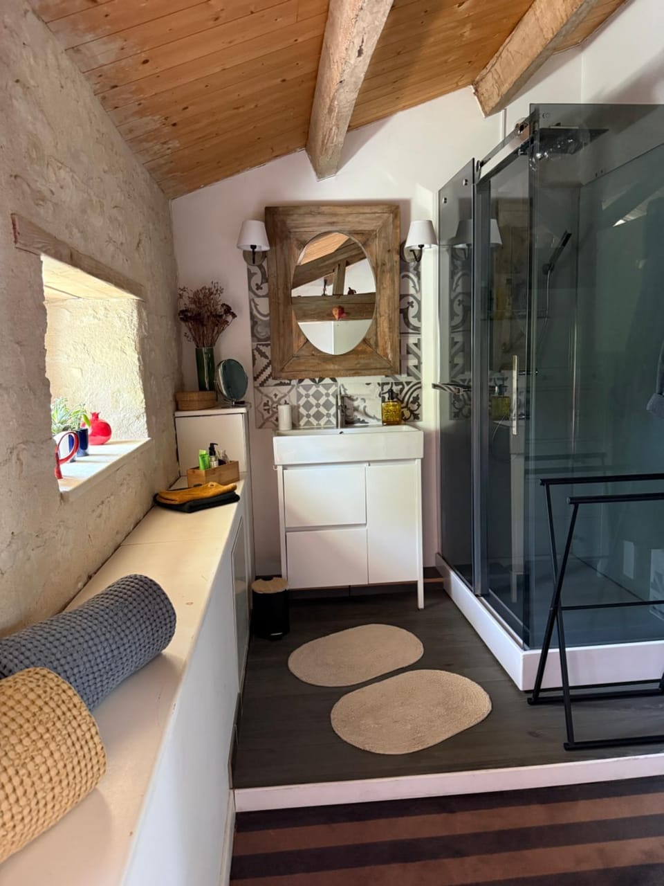 Le loft chambre et salon climatisés Bed and Breakfast in Nouvelle-Aquitaine
