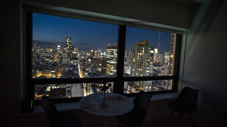 Night, View (from property/room), City view