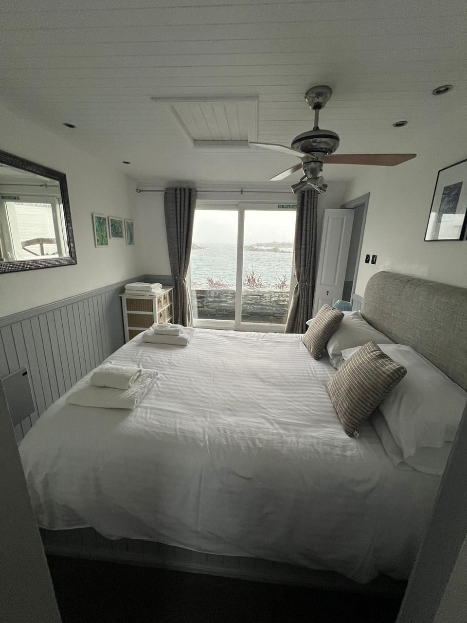 Misty Isles Cottage- Ellenabeich, Easdale, Isle of Seil House in Scotland