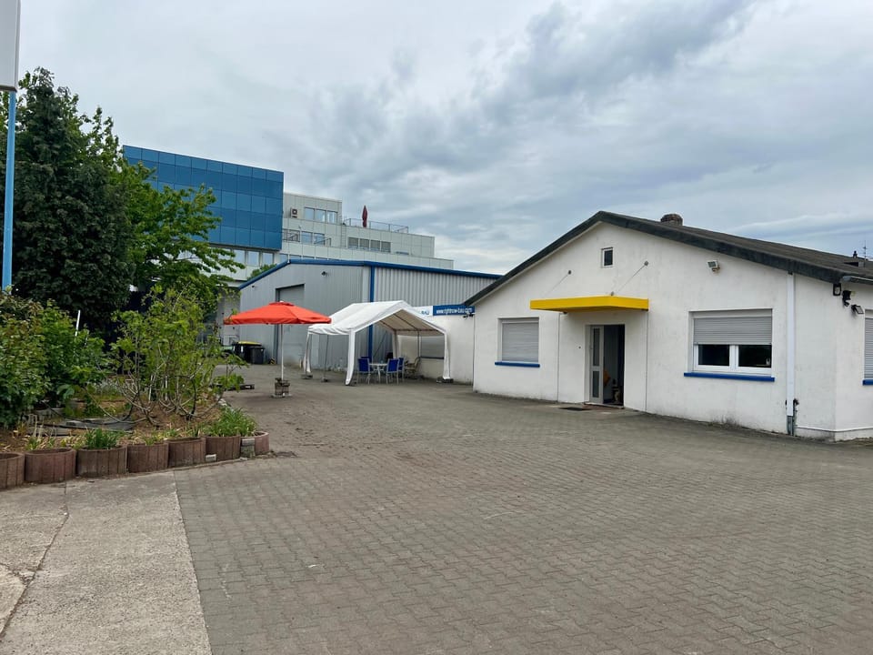 Property building, Day