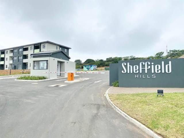 The Living Waters Apartment Sheffield Apartment in Dolphin Coast