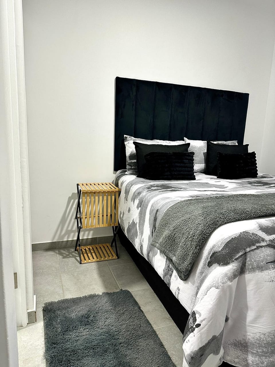 The Living Waters Apartment Sheffield Apartment in Dolphin Coast