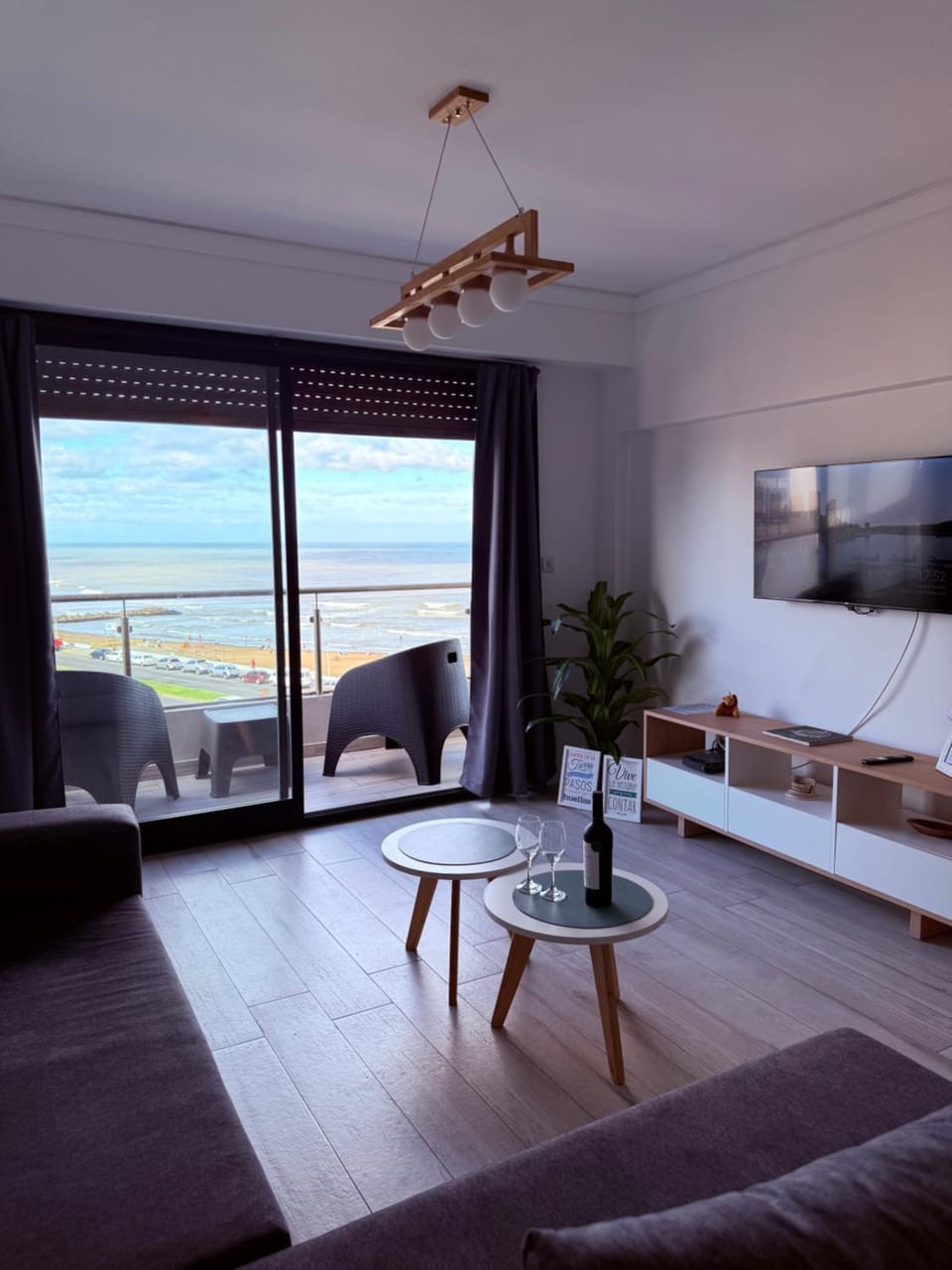TV and multimedia, Dining area, Sea view
