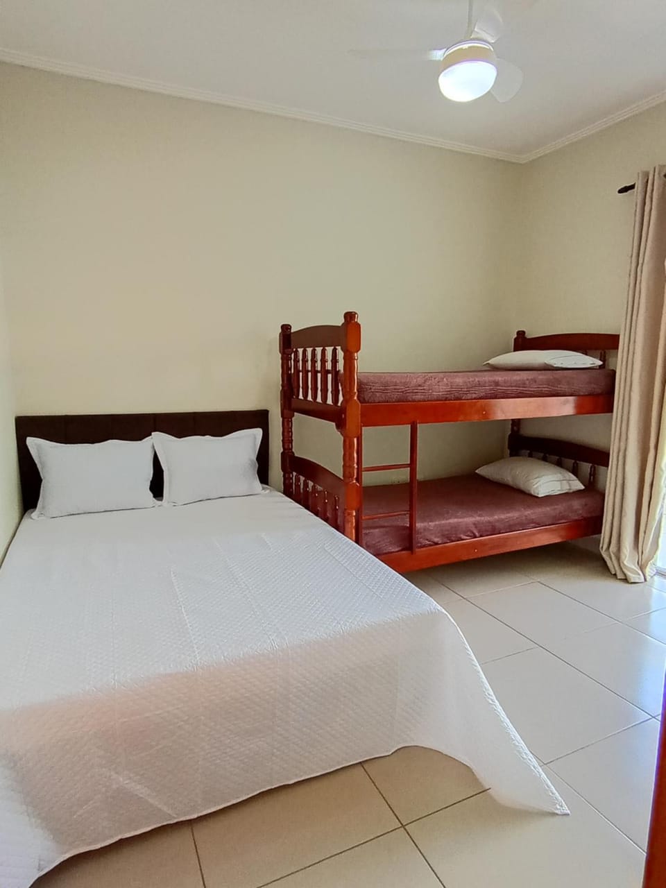 Bed, Photo of the whole room, Bedroom, bunk bed